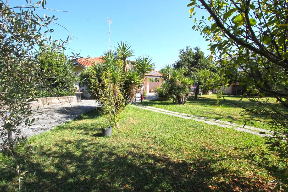 House in Center, Marina di Carrara, Tuscany 5 - 15907948