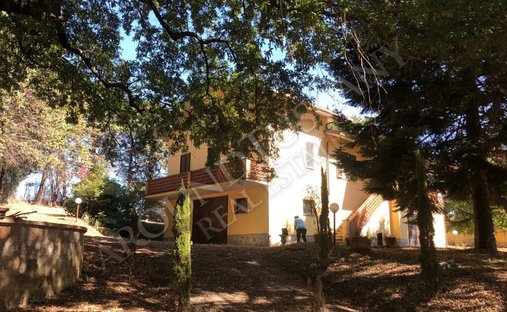 Casa di campagna a San Casciano dei Bagni, Toscana, Italia 1