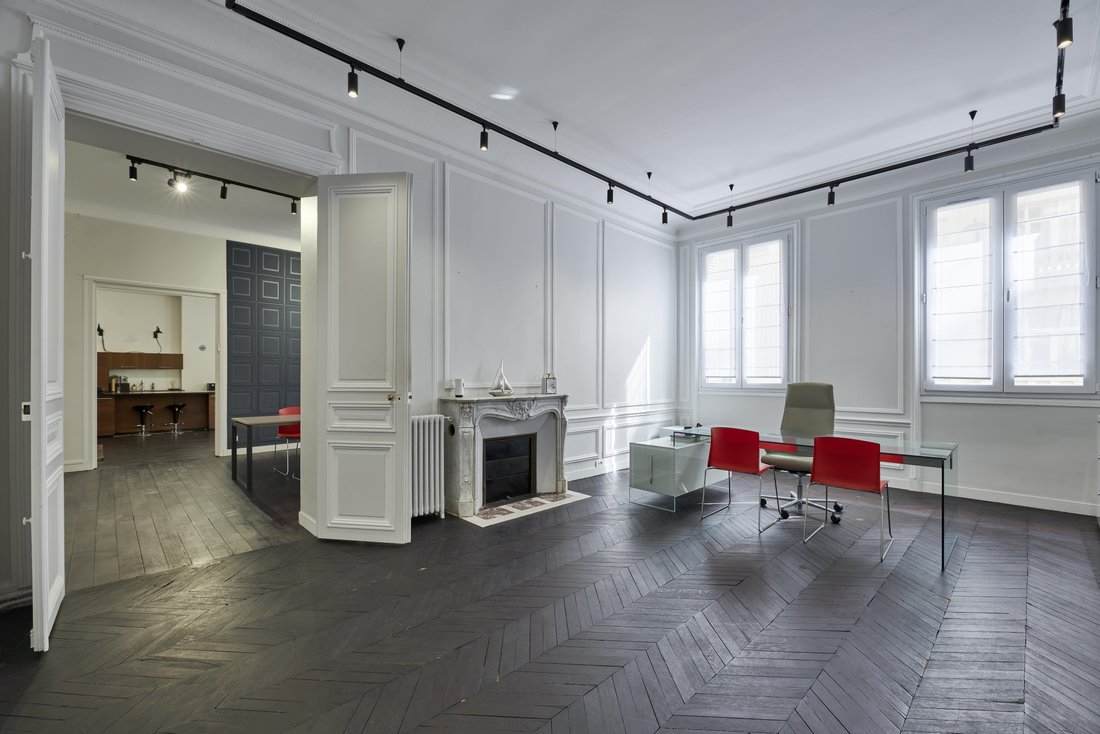 Apartment in Saint Philippe du Roule, Paris 8e Arrondissement, Paris 1 - 15908594