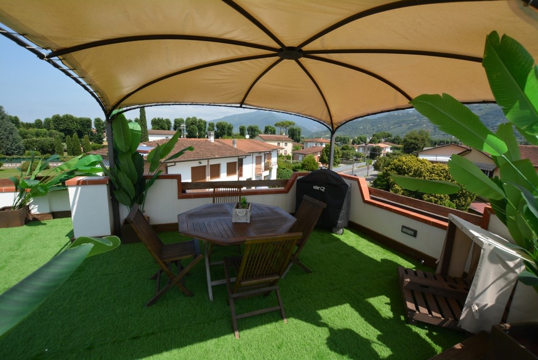 Apartment in Pietrasanta, Tuscany, Italy 4 - 15908312
