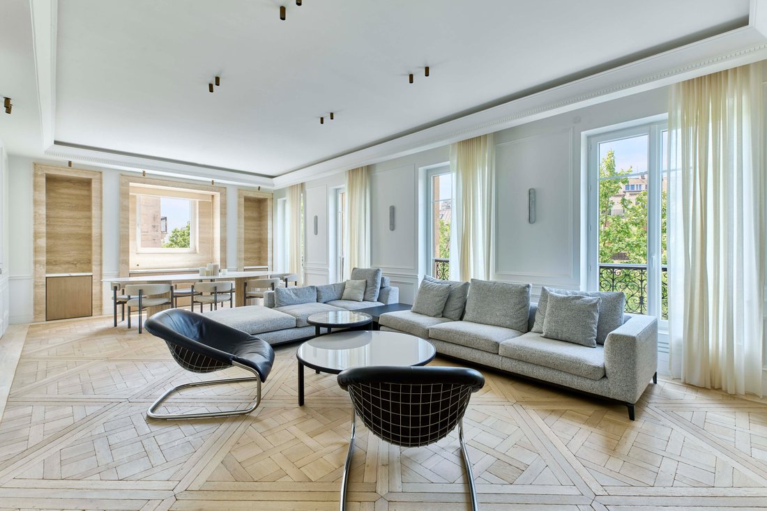 Apartment in Saint Philippe du Roule, Paris 8e Arrondissement, Paris 2 - 15908136