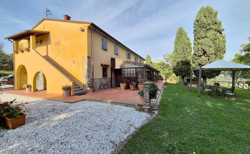 Landhaus in Vecchiano, Toskana, Italien 1
