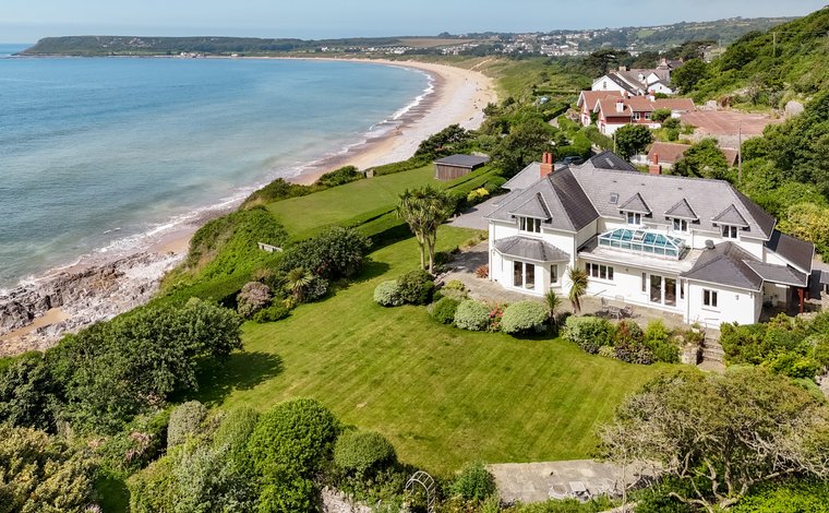 Waterfront properties UK Waterfront properties UK