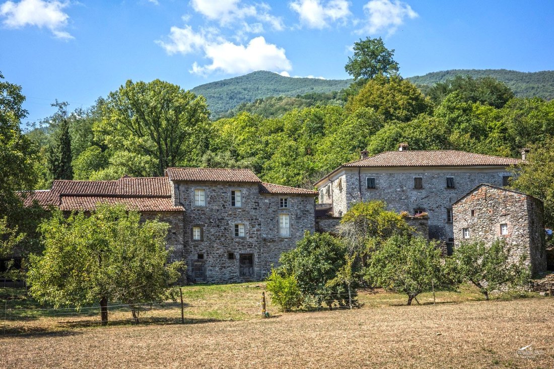 Estate in Center, Pontremoli, Tuscany 1 - 15908177