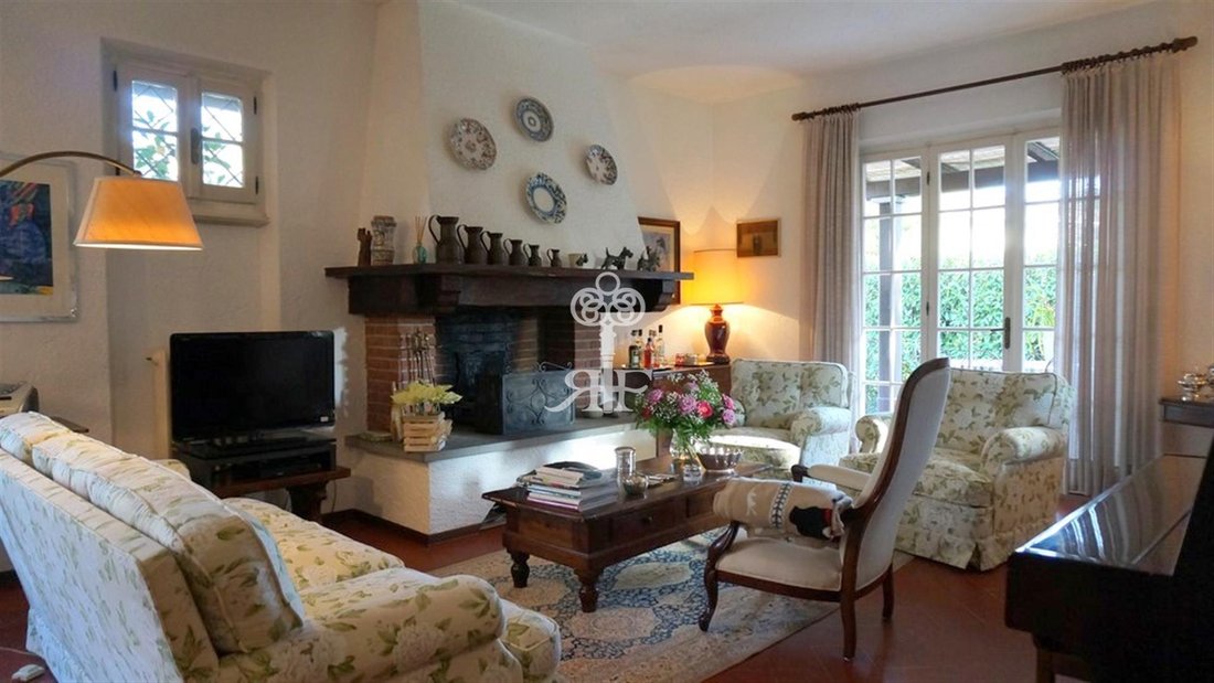 Villa in Center, Forte dei Marmi, Tuscany 2 - 15908215