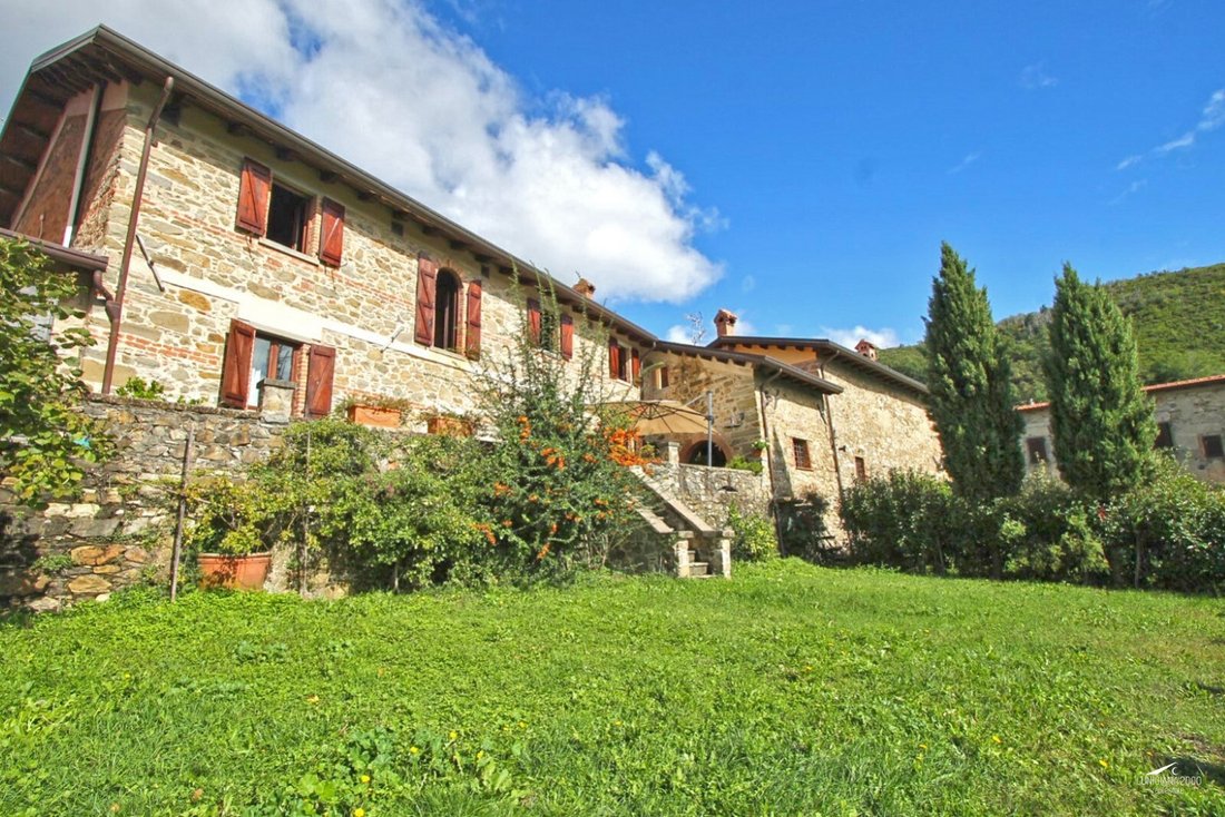 Country House in Casola in Lunigiana, Tuscany, Italy 3 - 15909033