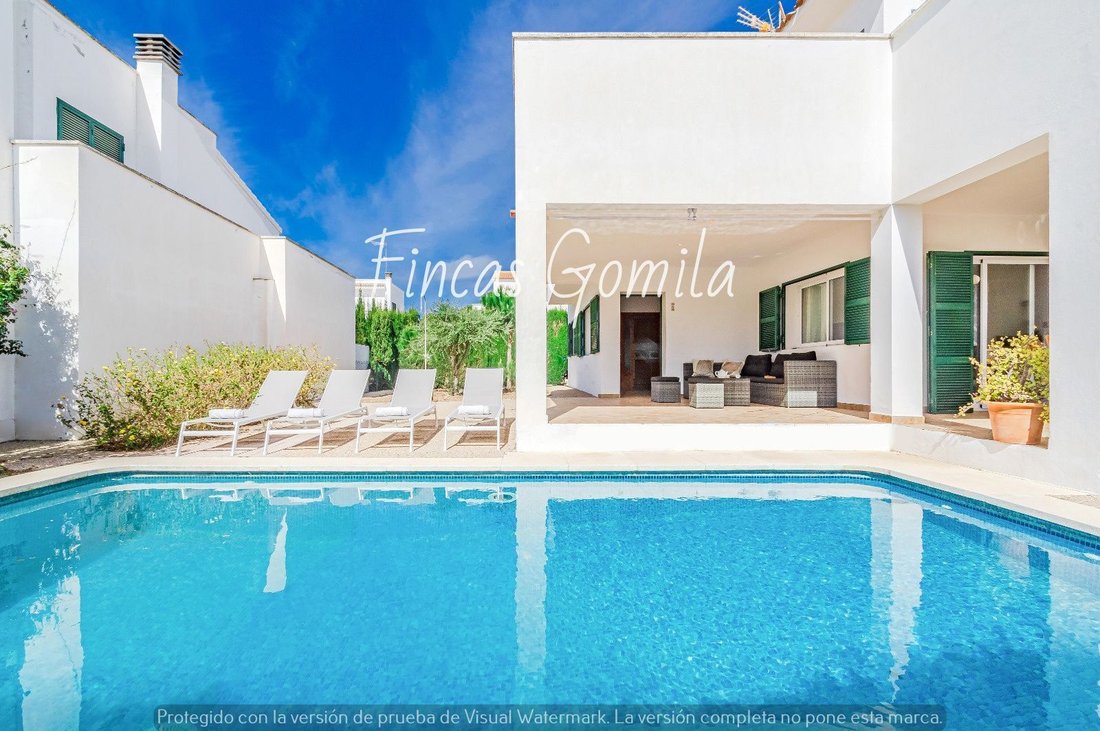 Chalet in es Mercadal, Balearic Islands, Spain 2 - 15909142