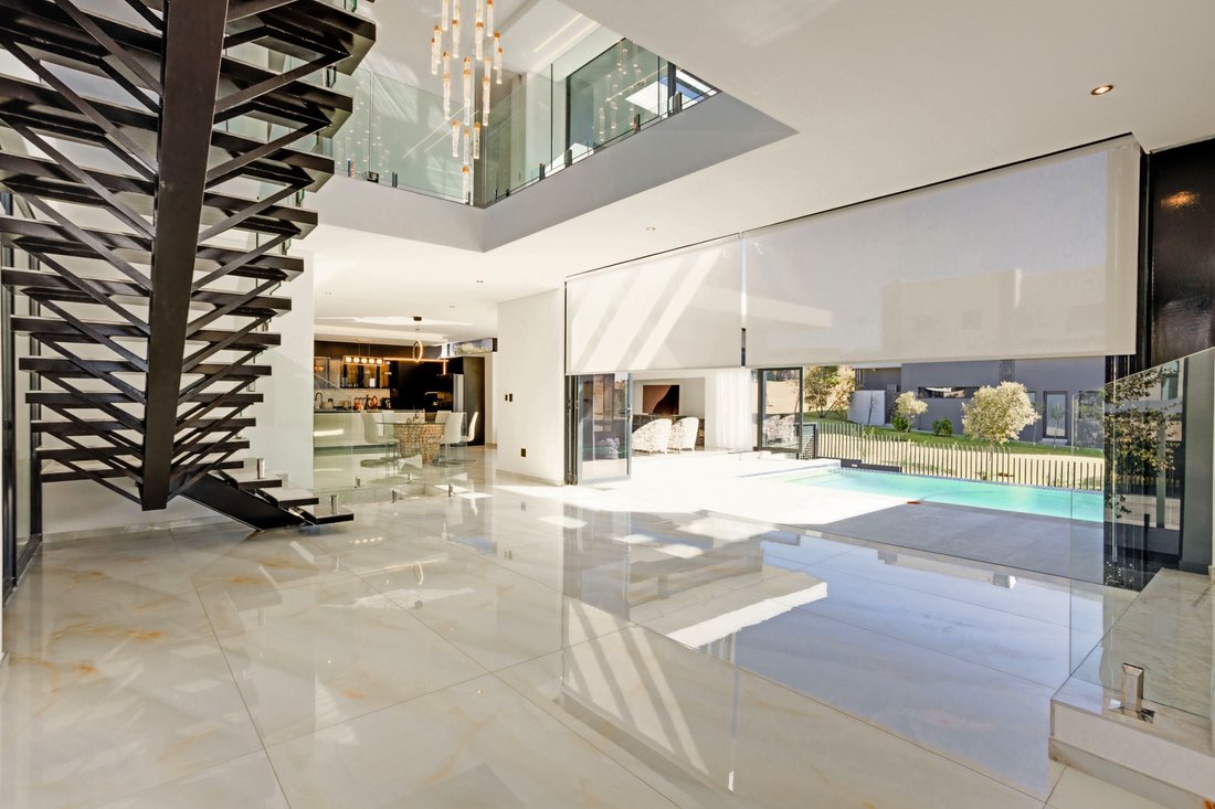 House in Chartwell, Gauteng, South Africa 1 - 15906821