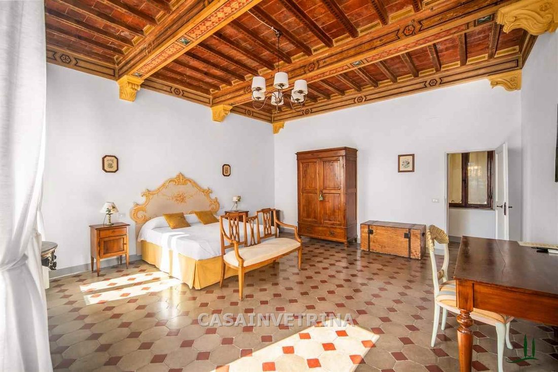 Apartment in Historic Center, Siena, Tuscany 2 - 15907509