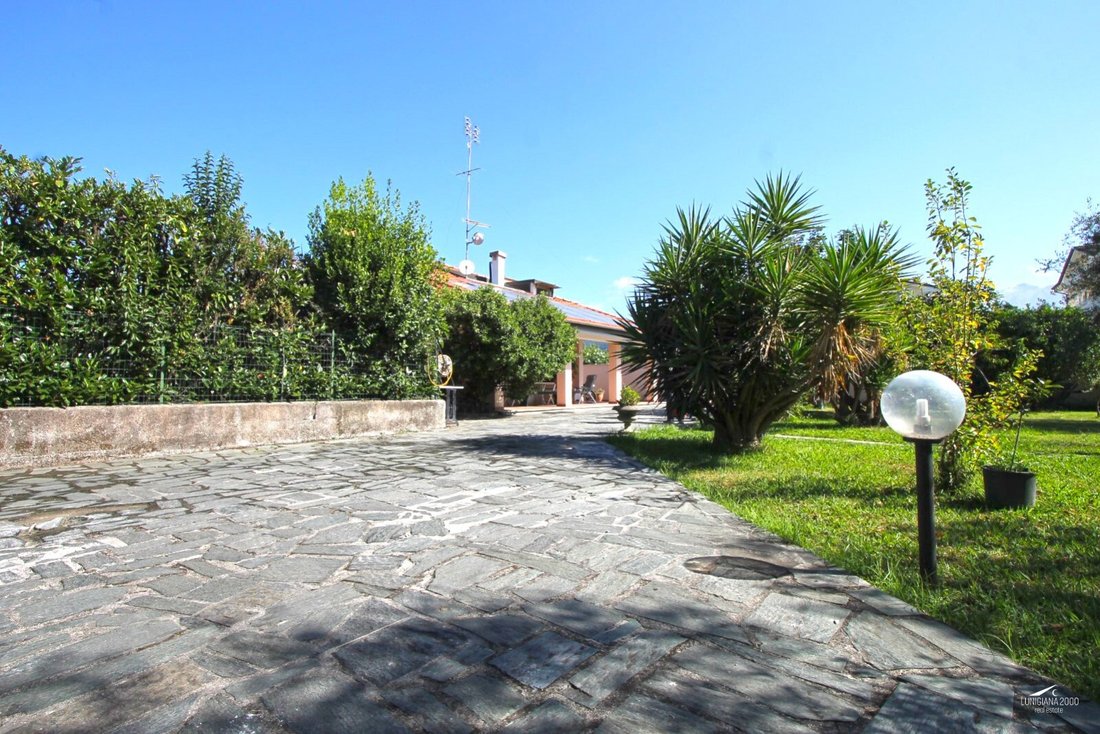 House in Center, Marina di Carrara, Tuscany 4 - 15907948