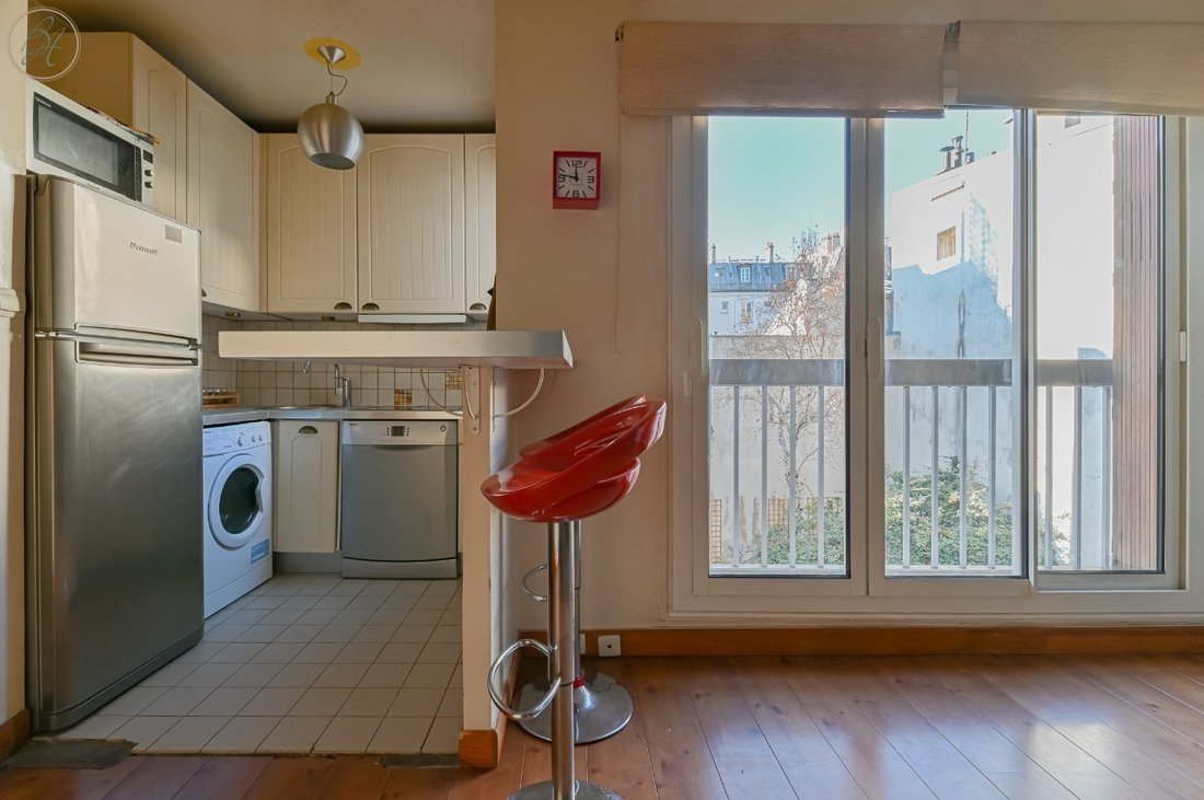 Apartment in Grange Aux Belles-Terrage, Paris 10e Arrondissement, Paris 3 - 15908871