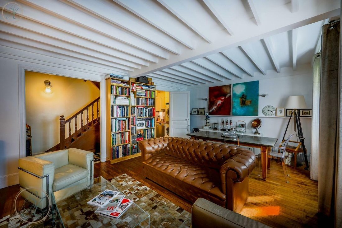Apartment in Grange Aux Belles-Terrage, Paris 10e Arrondissement, Paris 4 - 15910126
