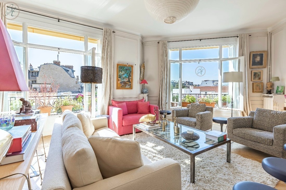 Apartment in Pereire-Malesherbes, Paris 17e Arrondissement, Paris 2 - 15909225