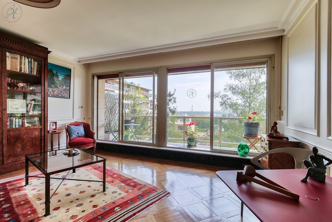 Apartment in Saint-Cloud, Ile-de-France, France 3 - 15909083