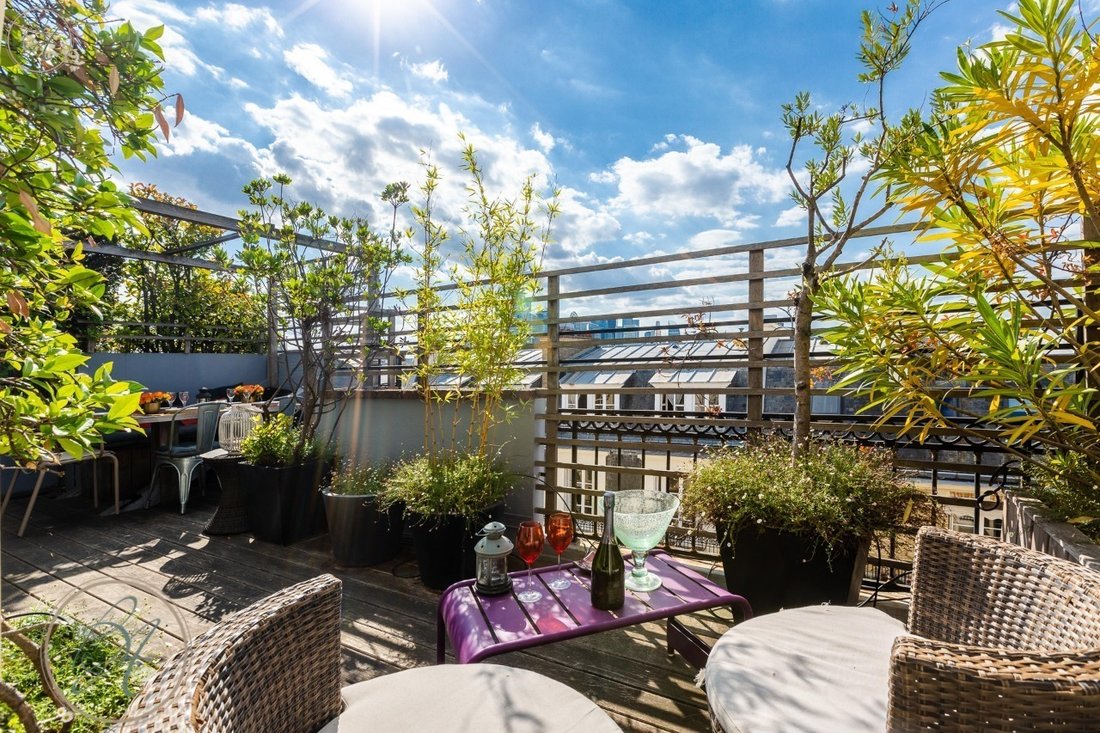 Apartment in La Plaine des Sablons, Neuilly-sur-Seine, France 1 - 15908744