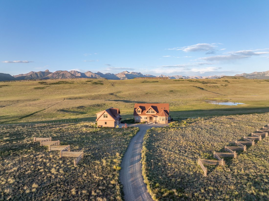 House in Placerville, Colorado, United States 1 - 15895227