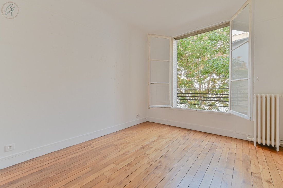 Apartment in Grange Aux Belles-Terrage, Paris 10e Arrondissement, Paris 3 - 15908766