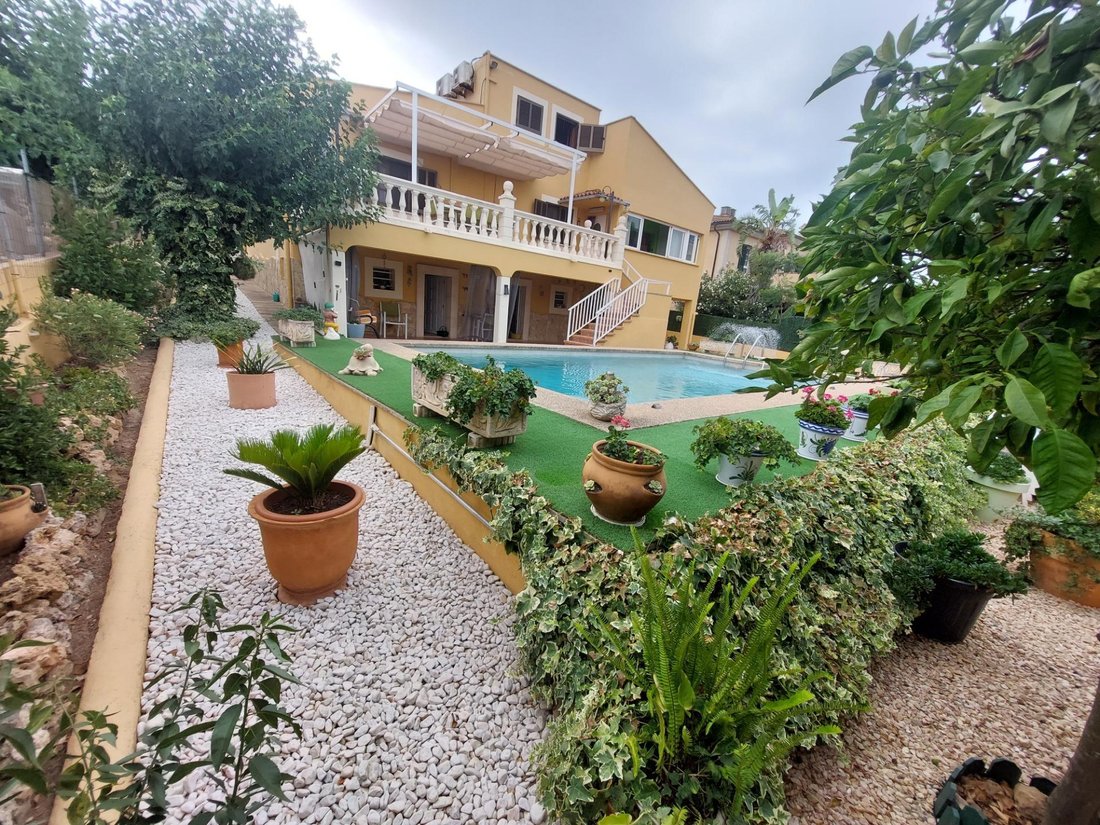 Villa in Llucmajor, Balearic Islands, Spain 2 - 15907827