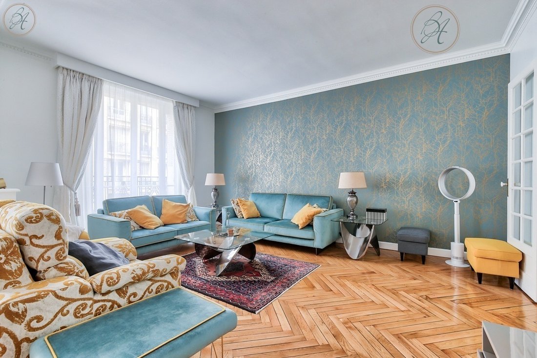 Apartment in Grange Aux Belles-Terrage, Paris 10e Arrondissement, Paris 4 - 15909721