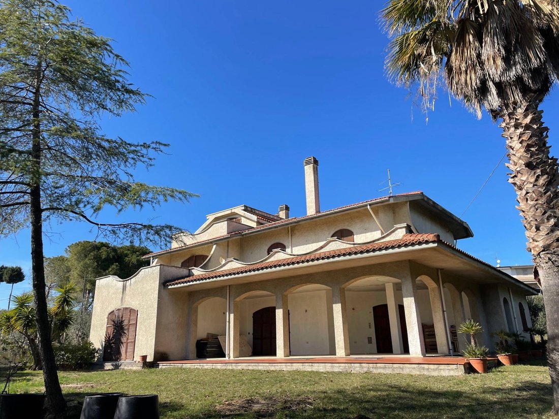 Villa in Monteprandone, Marche, Italy 1 - 14077742