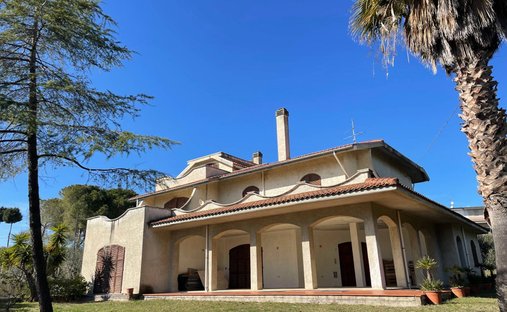 Villa in Monteprandone, Marche, Italy 1