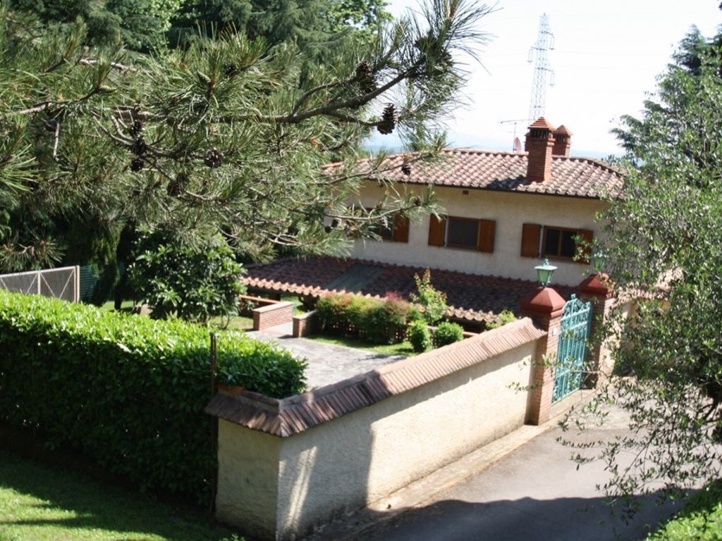Villa in Historic Center, Lucca, Tuscany 2 - 15908815