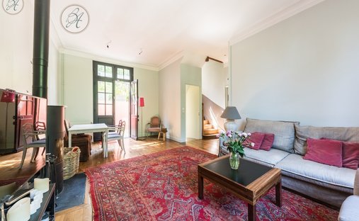 House in Beau Site-Pommerets-Binelles, Sevres, France 1
