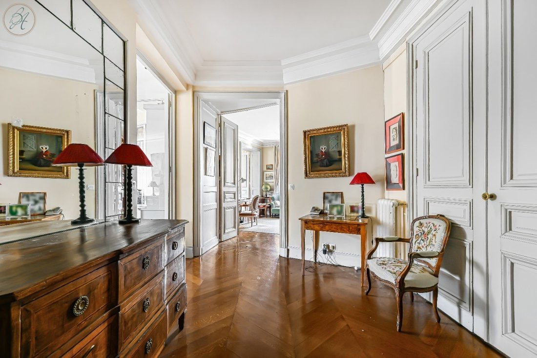 Apartment in Pereire-Malesherbes, Paris 17e Arrondissement, Paris 1 - 15909976