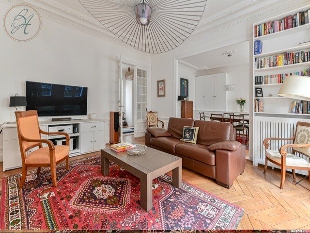 Apartment in Pereire-Malesherbes, Paris 17e Arrondissement, Paris 3 - 15909923