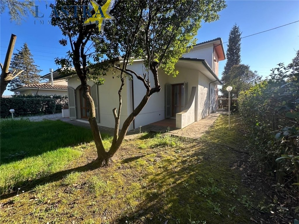 House in Historic Center, Empoli, Tuscany 3 - 15908758