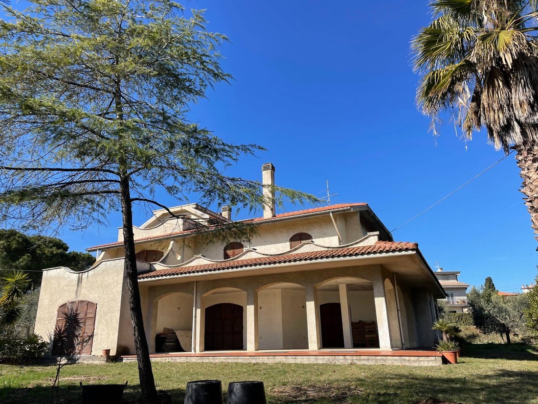 Villa in Monteprandone, Marche, Italy 3 - 14077742