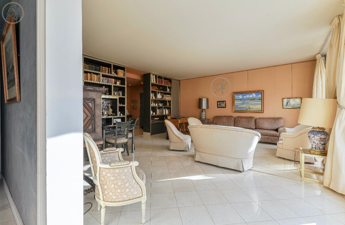 Apartment in Pereire-Malesherbes, Paris 17e Arrondissement, Paris 5 - 15910041