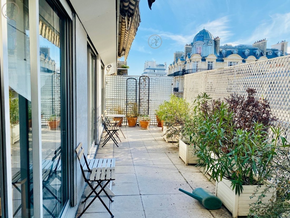 Apartment in Pereire-Malesherbes, Paris 17e Arrondissement, Paris 1 - 15910041