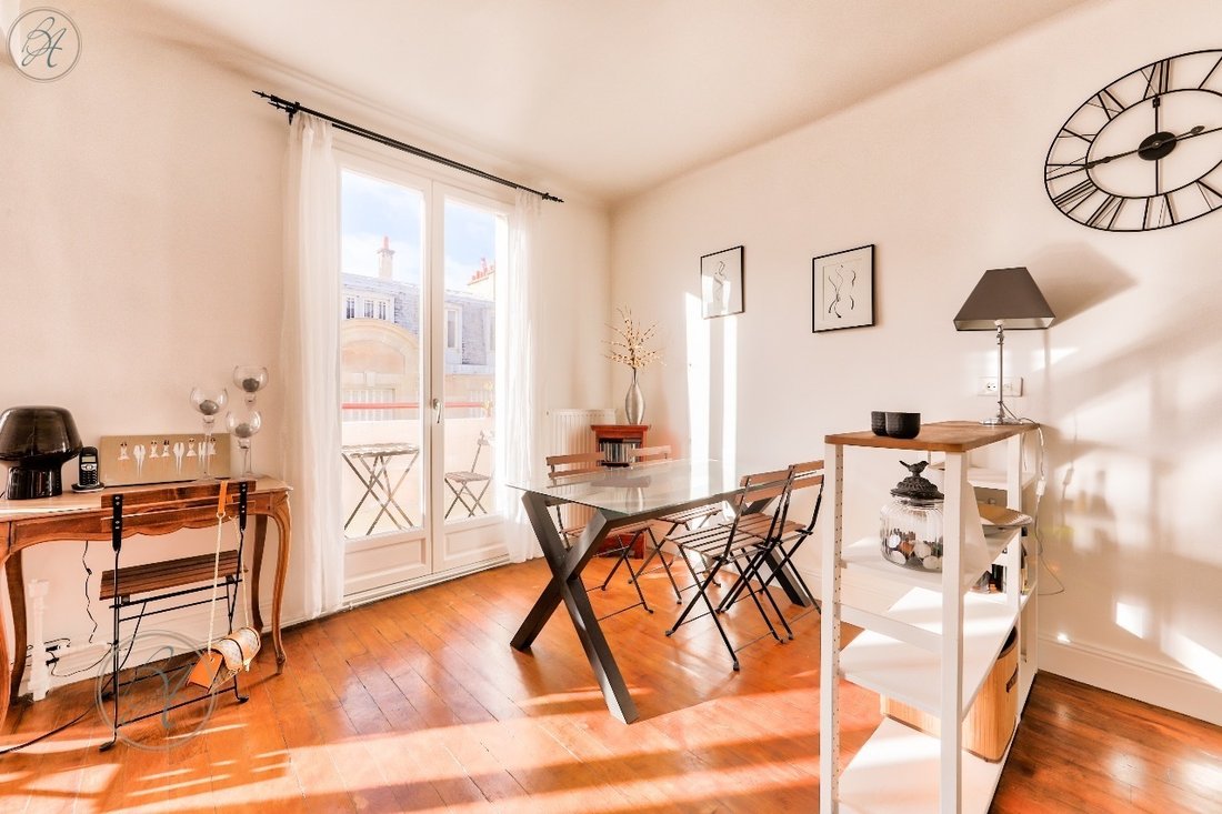 Apartment in La Plaine des Sablons, Neuilly-sur-Seine, France 1 - 15910357