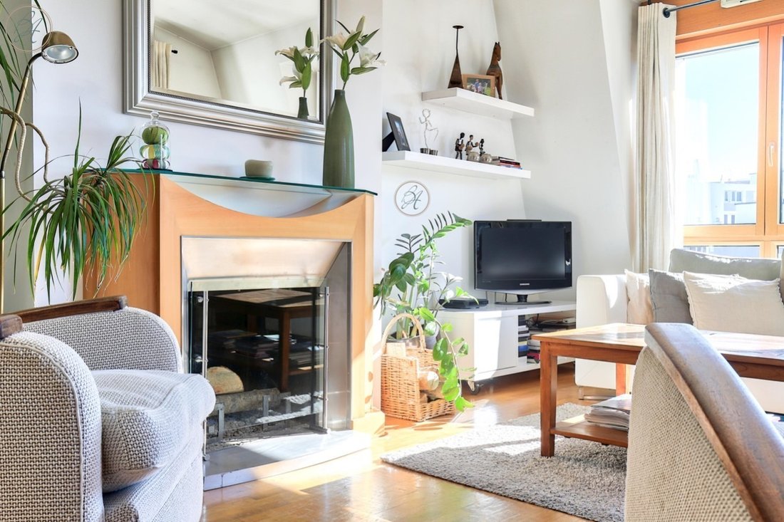 Apartment in Espaces Jeunes, Issy-les-Moulineaux, France 4 - 15910088