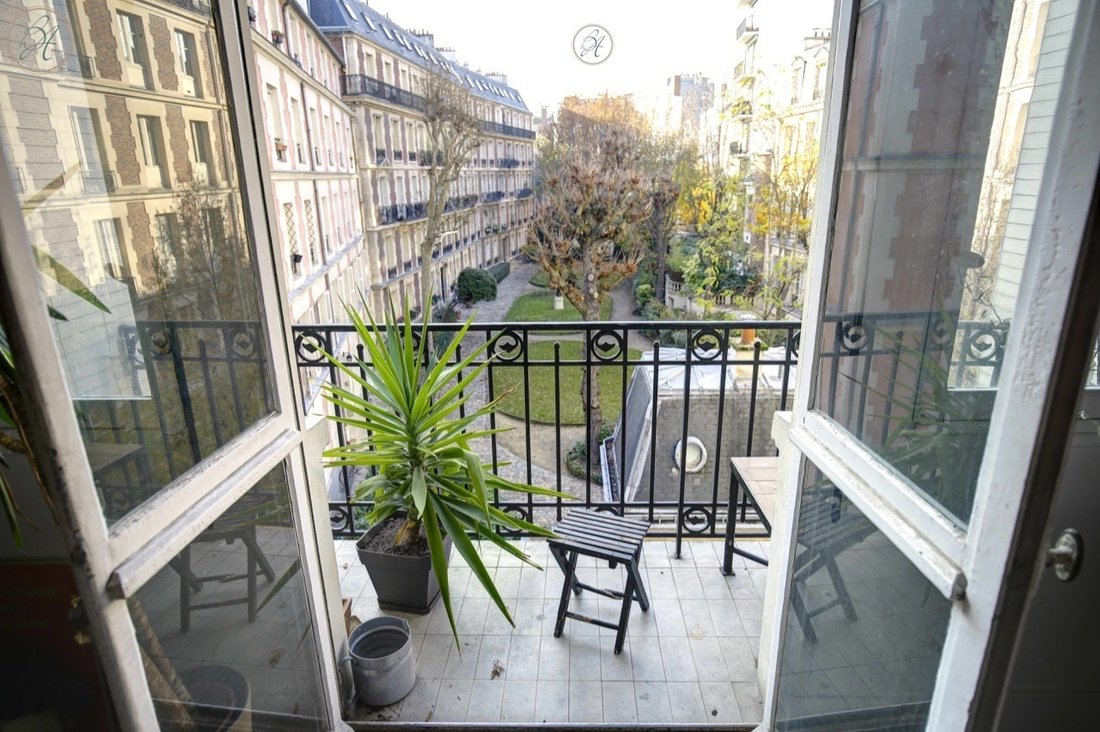 Apartment in Pereire-Malesherbes, Paris 17e Arrondissement, Paris 2 - 15909487