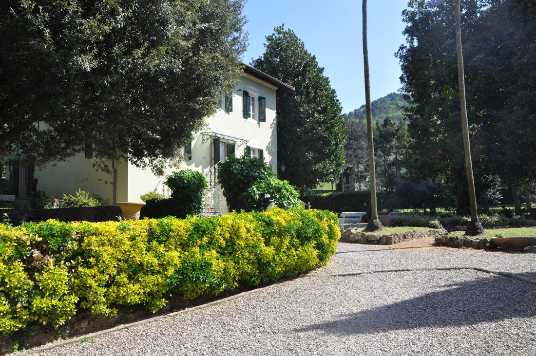 Villa in Novoli - Parco San Donato, Florence, Italy 4 - 15908784