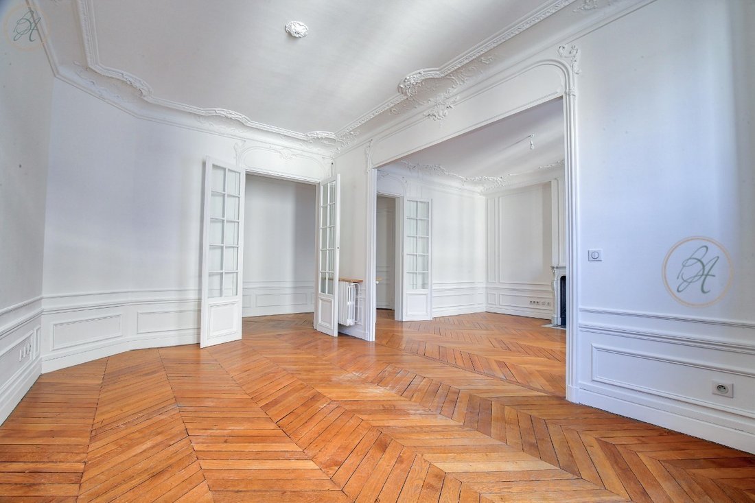 Apartment in Pereire-Malesherbes, Paris 17e Arrondissement, Paris 2 - 15909092