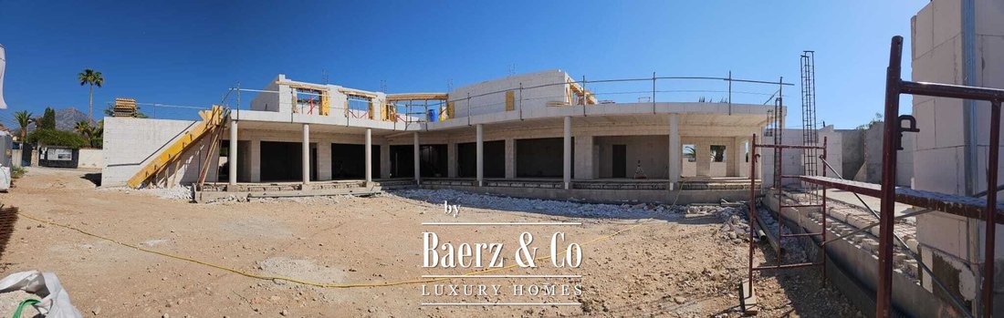 Villa in l'Alfas del Pi, Valencian Community, Spain 1 - 15910453