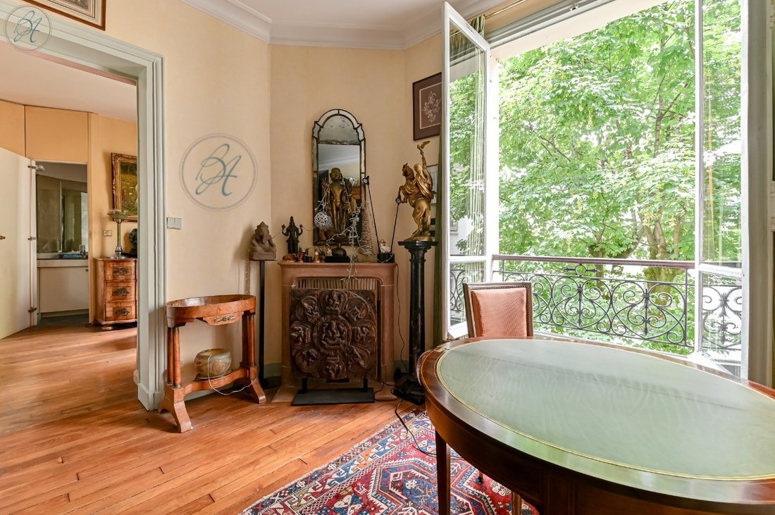 Apartment in Grange Aux Belles-Terrage, Paris 10e Arrondissement, Paris 3 - 15910253