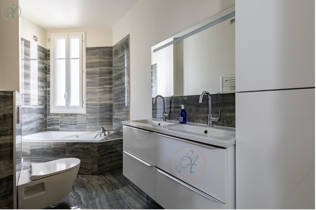 Apartment in Pereire-Malesherbes, Paris 17e Arrondissement, Paris 5 - 15910150