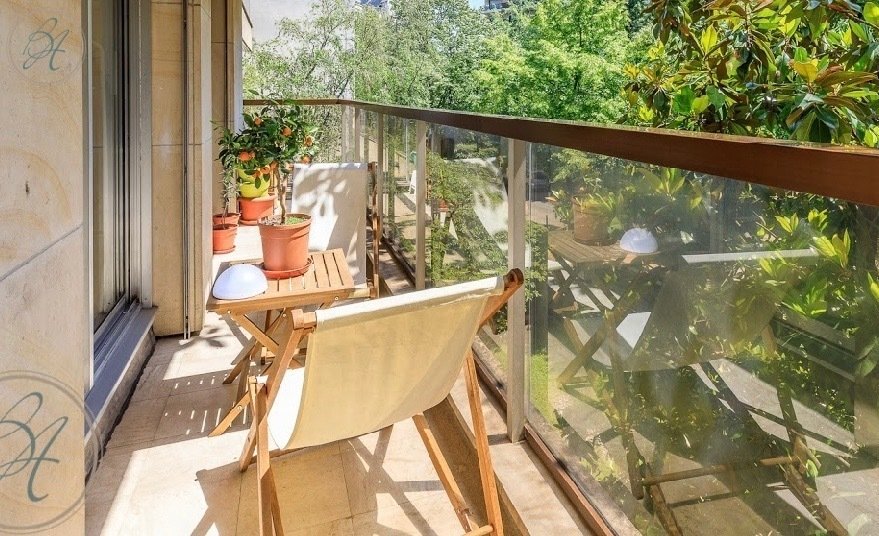 Apartment in La Plaine des Sablons, Neuilly-sur-Seine, France 1 - 15910082