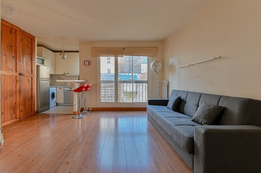Apartment in Grange Aux Belles-Terrage, Paris 10e Arrondissement, Paris 4 - 15908871