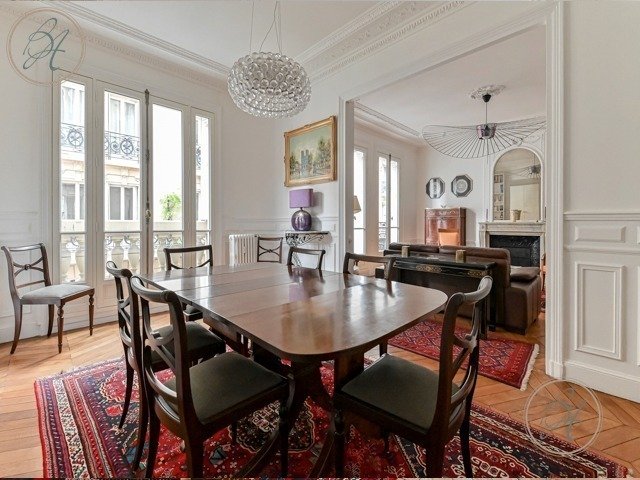Apartment in Pereire-Malesherbes, Paris 17e Arrondissement, Paris 5 - 15909923