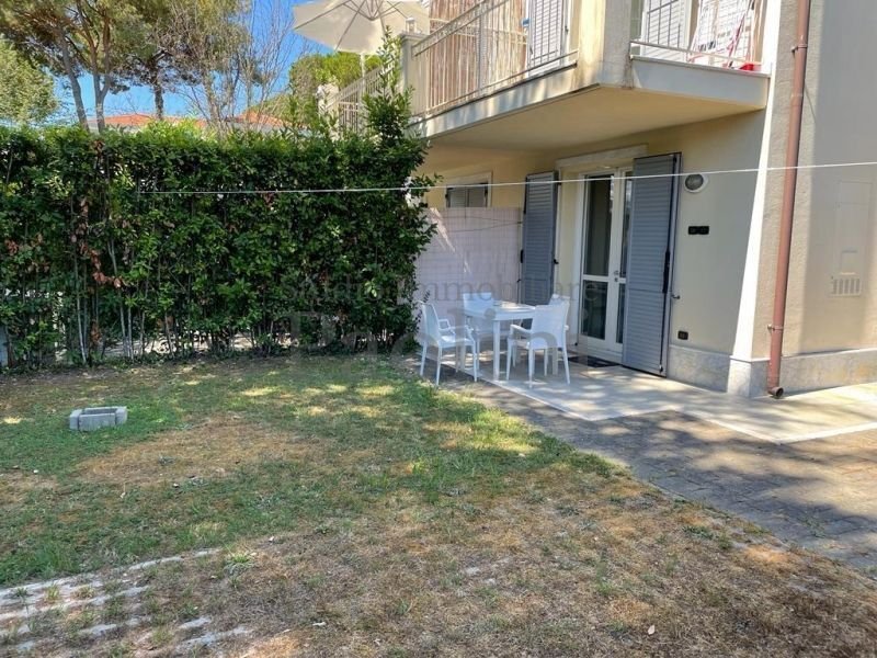Villa in Cinquale, Montignoso, Tuscany 1 - 15907856
