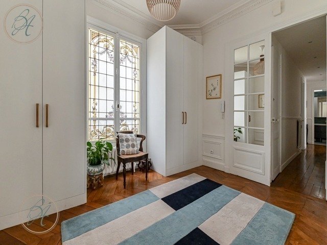 Apartment in Pereire-Malesherbes, Paris 17e Arrondissement, Paris 1 - 15909923