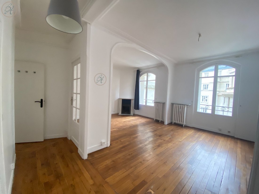 Apartment in Pereire-Malesherbes, Paris 17e Arrondissement, Paris 2 - 15910295