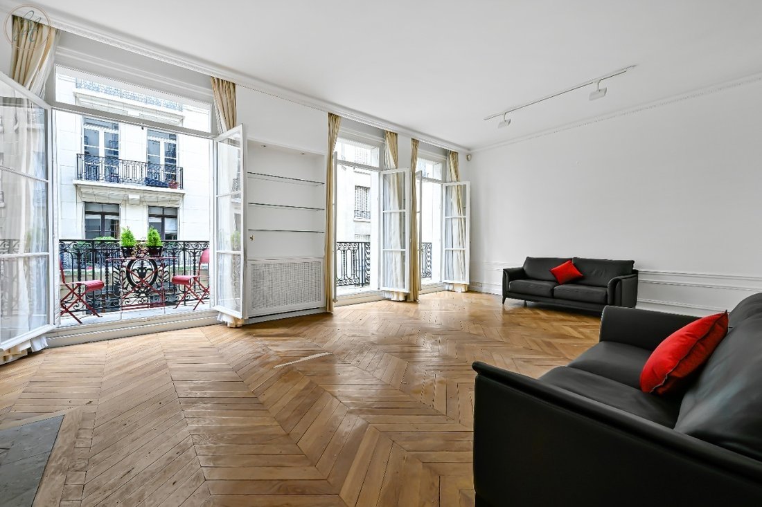 Apartment in Pereire-Malesherbes, Paris 17e Arrondissement, Paris 2 - 15908591
