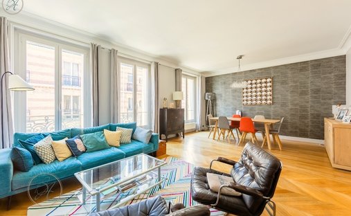 Apartment in La Plaine des Sablons, Neuilly-sur-Seine, France 1