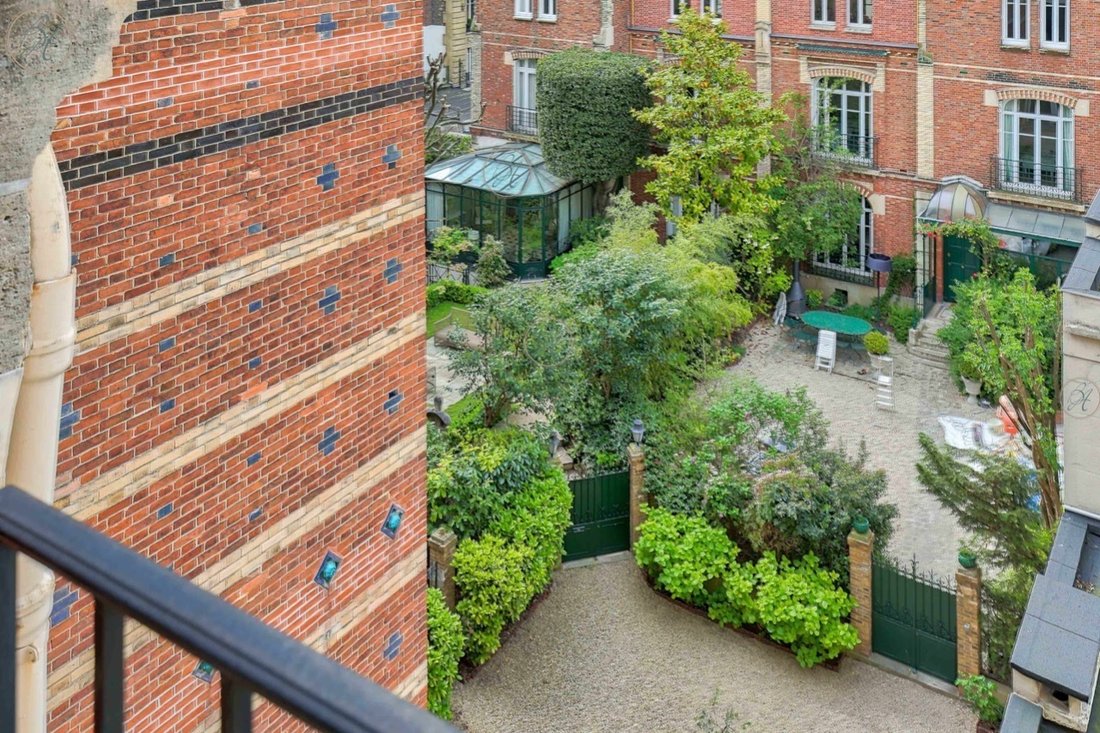 Apartment in Pereire-Malesherbes, Paris 17e Arrondissement, Paris 3 - 15909560
